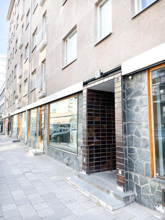Studio-Joki - Valoisa Asunto Keskustassa Turku Zewnętrze zdjęcie